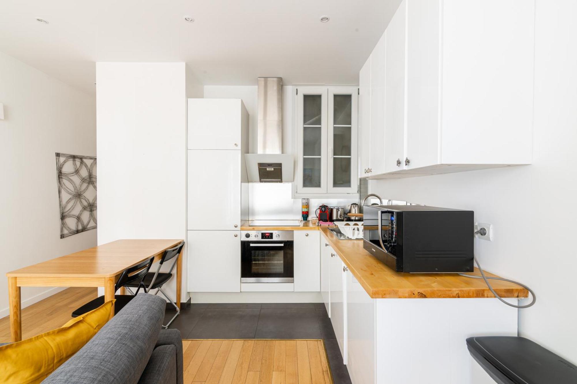 Luxurious 1 Bedroom Republique Vinaigriers Free Netflix ปารีส ภายนอก รูปภาพ