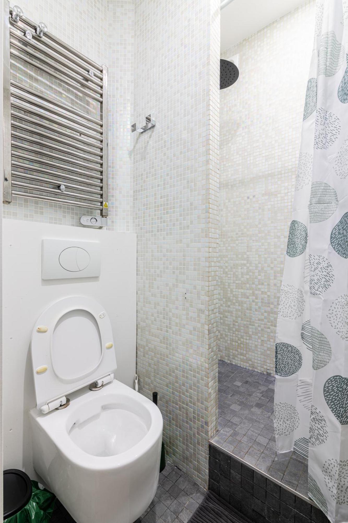 Luxurious 1 Bedroom Republique Vinaigriers Free Netflix ปารีส ภายนอก รูปภาพ